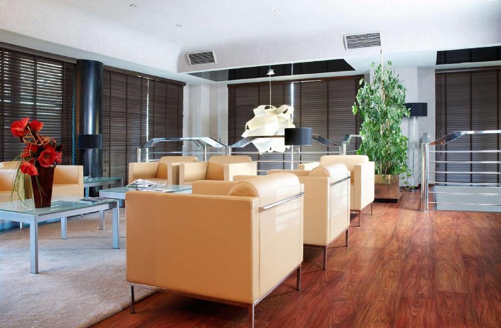 Occidental Pamplona Hotell Exteriör bild